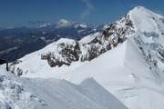 Távolban a Mont-Blanc